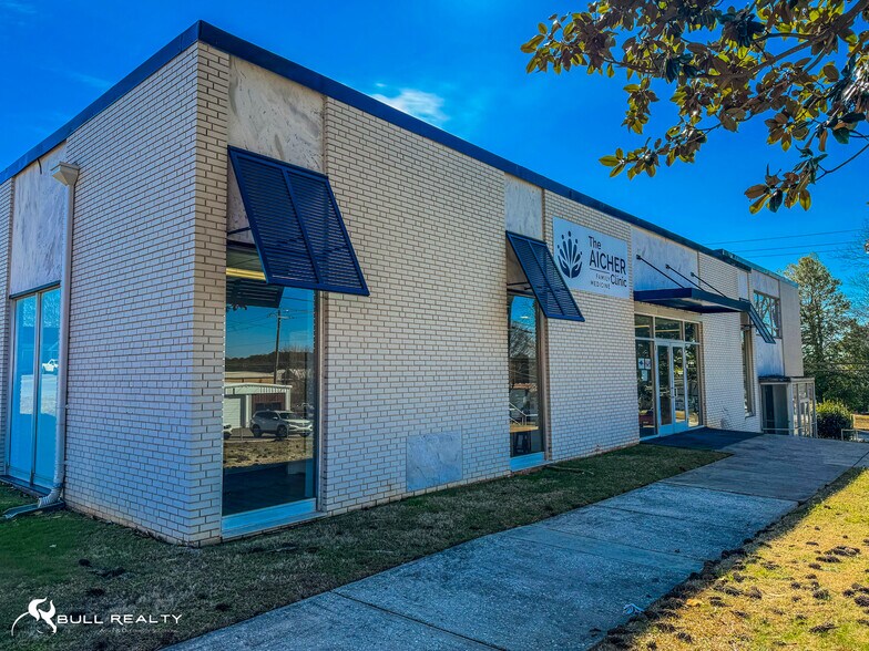 More Photos Of 35 W Church St, Jasper Office For Sale