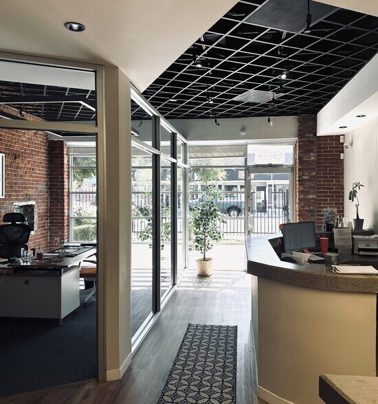 More Photos Of 1463 N Van Ness Ave, Fresno Loft Creative Space For Sale