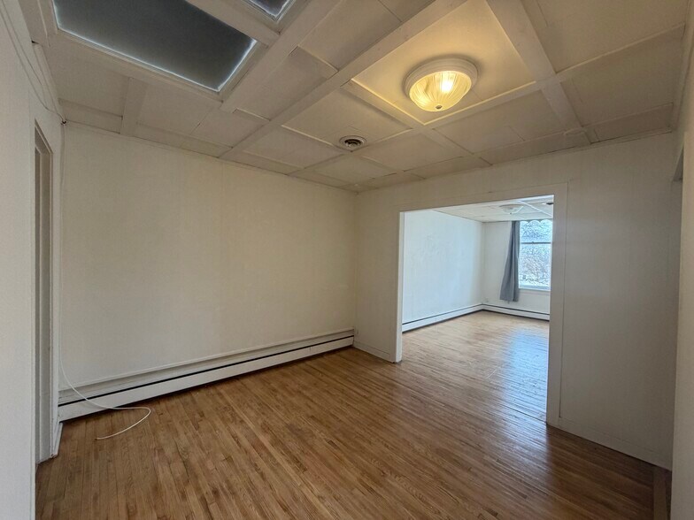 More Photos Of 134 W State St, Sycamore Office Residential For Sale