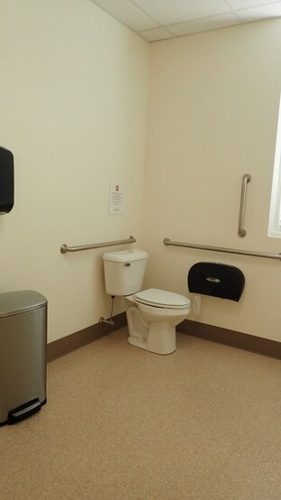 More Photos Of 1733 Washington Blvd, Easton Office For Sale