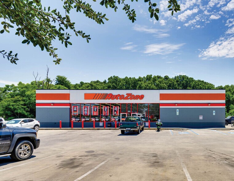 More Photos Of 1102 E Church St, Cherryville Auto Repair For Sale