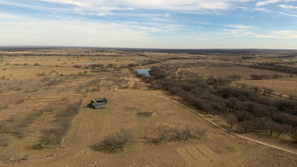 More Photos Of 363 County Road 4403, Grandview Land For Sale