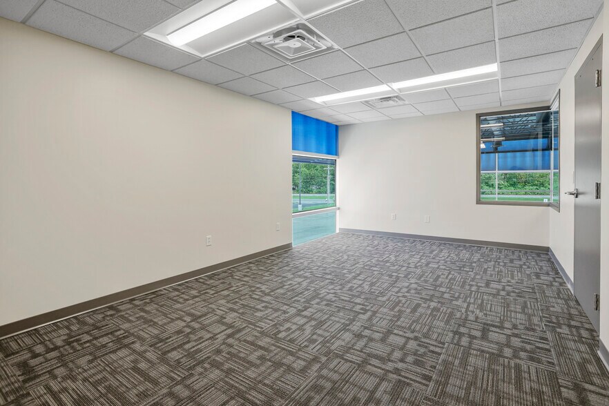 More Photos Of 1425 Mount Vernon Rd, Newark Manufacturing For Lease