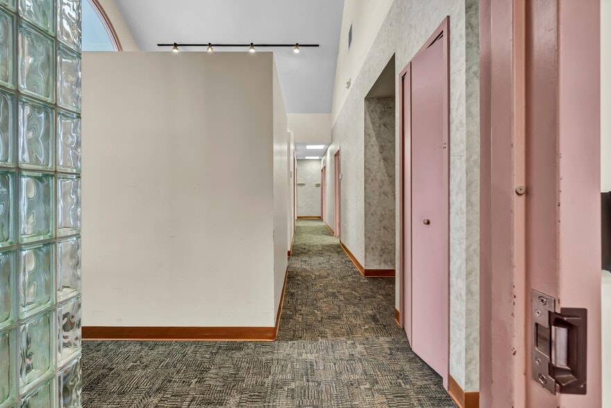 More Photos Of 48 Route 6, Yorktown Heights Medical For Sale