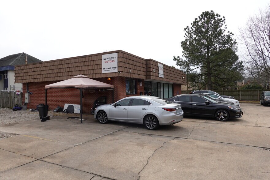 More Photos Of 202 S Newtown Rd, Virginia Beach Auto Dealership For Sale