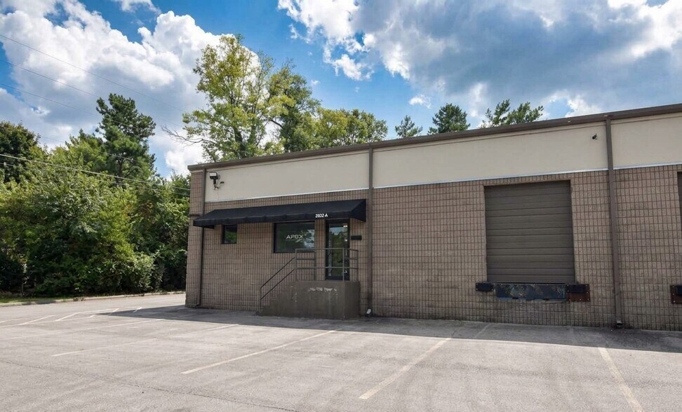 More Photos Of 2832 Logan St, Nashville Warehouse For Lease