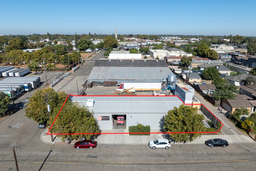 More Photos Of 213 C St, Turlock Industrial For Sale