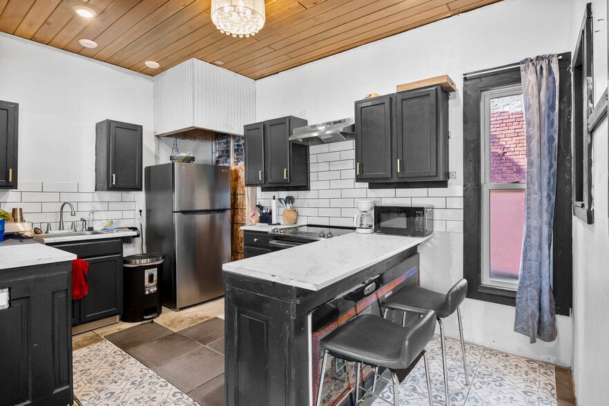 More Photos Of 764 1/2 Eastern Ave, Schenectady Restaurant For Sale