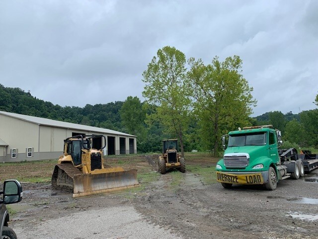 More Photos Of State Route 149, Bellaire Warehouse For Lease