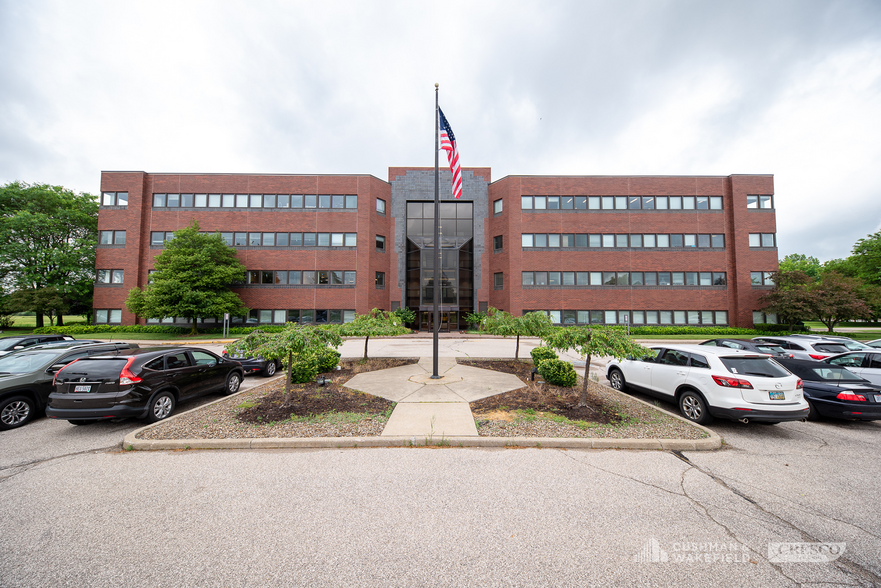 Primary Photo Of 26301 Curtiss Wright Pky, Richmond Heights Office For Lease