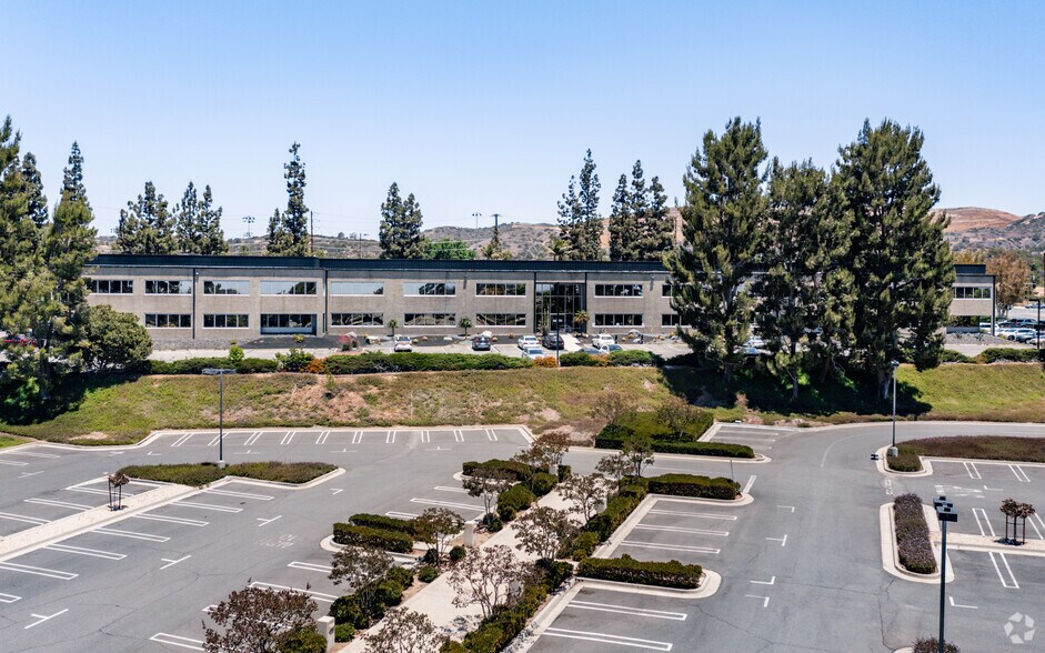 More Photos Of 3350 E Birch St, Brea Office For Lease