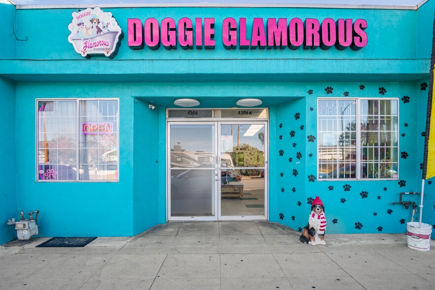 More Photos Of 4306-4310 W Victory Blvd, Burbank Storefront Retail Office For Sale