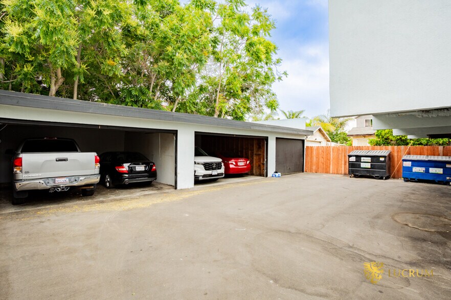 More Photos Of 823 Lagoon Ave, Wilmington Apartments For Sale
