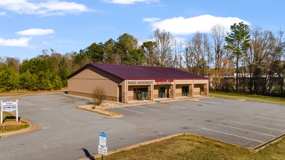 More Photos Of 142 Hampton Ct, Commerce Rehabilitation Center For Sale