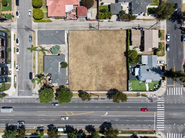 More Photos Of 14715 Burbank Blvd, Van Nuys Land For Sale