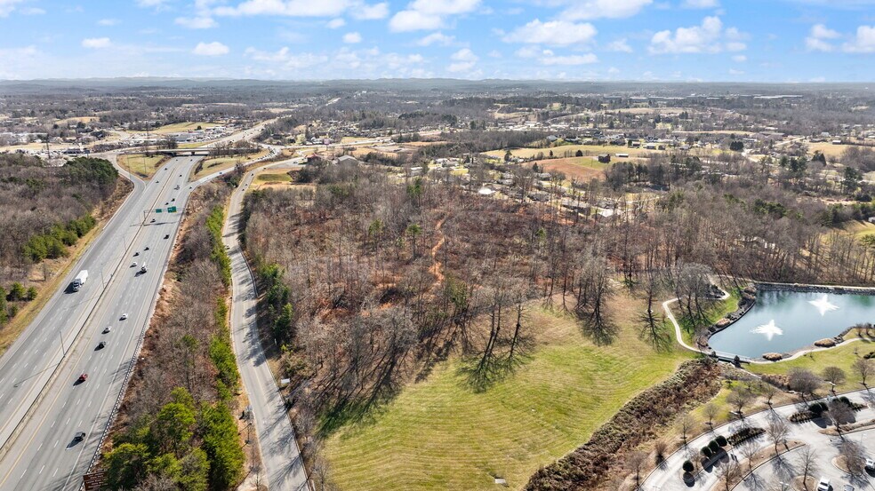 More Photos Of 0000 St Joseph Ln, London Land For Sale