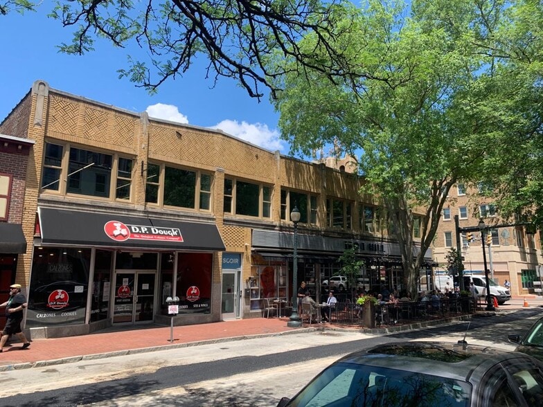 More Photos Of 3 W Gay St, West Chester Storefront Retail Office For Lease