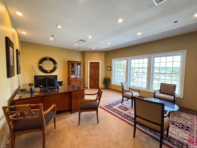 More Photos Of 150 Capital Dr, West Springfield Office For Sale