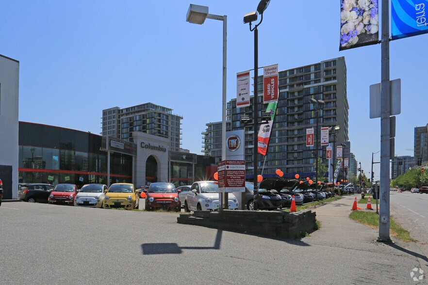 More Photos Of 5840 Minoru Blvd, Richmond Auto Dealership For Lease