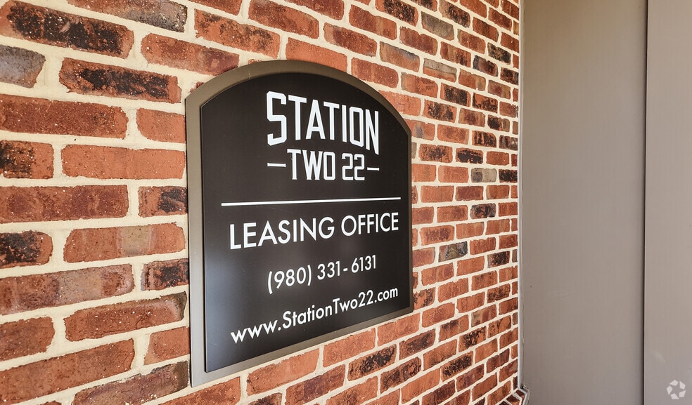 More Photos Of 222 S Main St, Mooresville Apartments For Lease