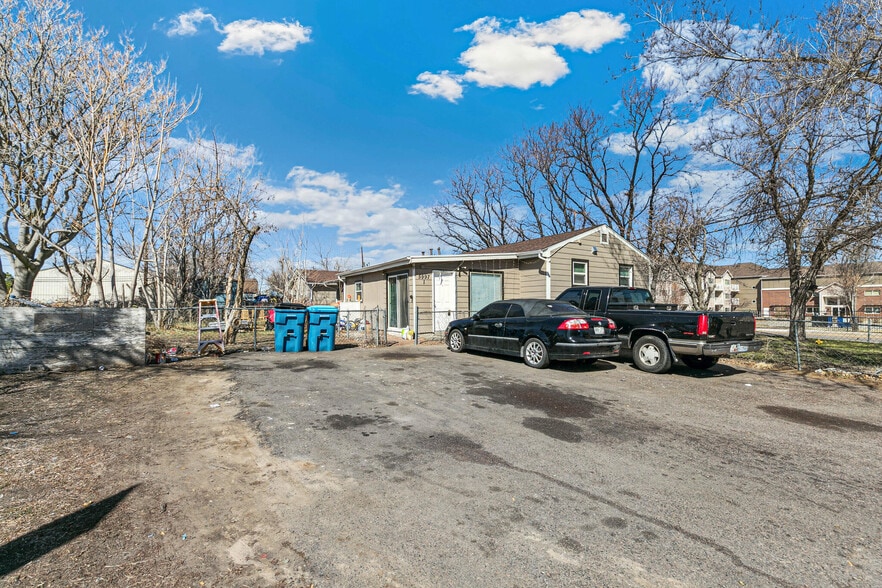 More Photos Of 5997 Magnolia St, Commerce City Apartments For Sale