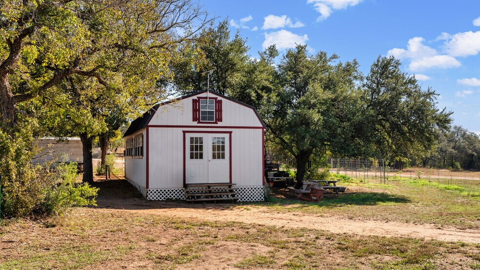 More Photos Of 25711 Hamilton Pool Rd, Round Mountain Specialty For Sale