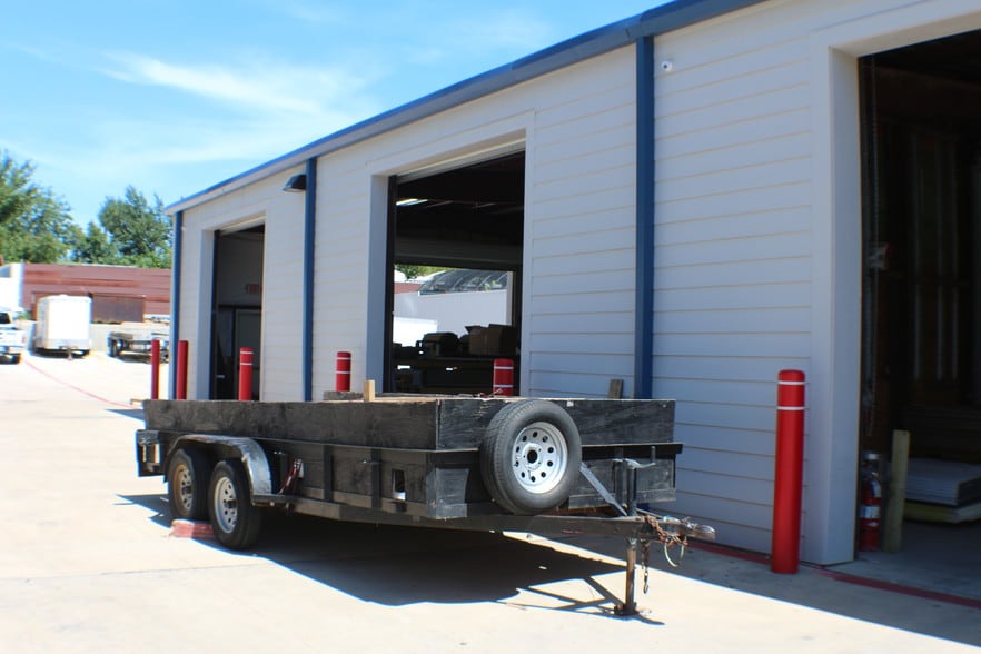 More Photos Of 618 S Belt Line Rd, Irving Office For Lease
