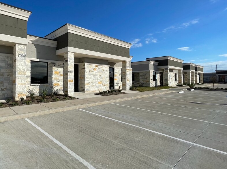 More Photos Of 25145 Star Lane, Katy Medical For Sale