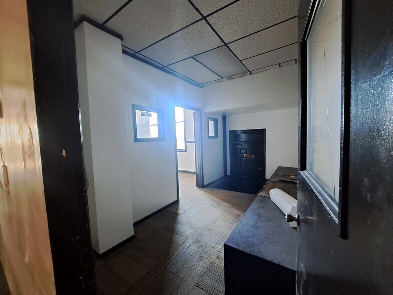 More Photos Of 1724 N 13th St, Saint Louis Industrial For Lease