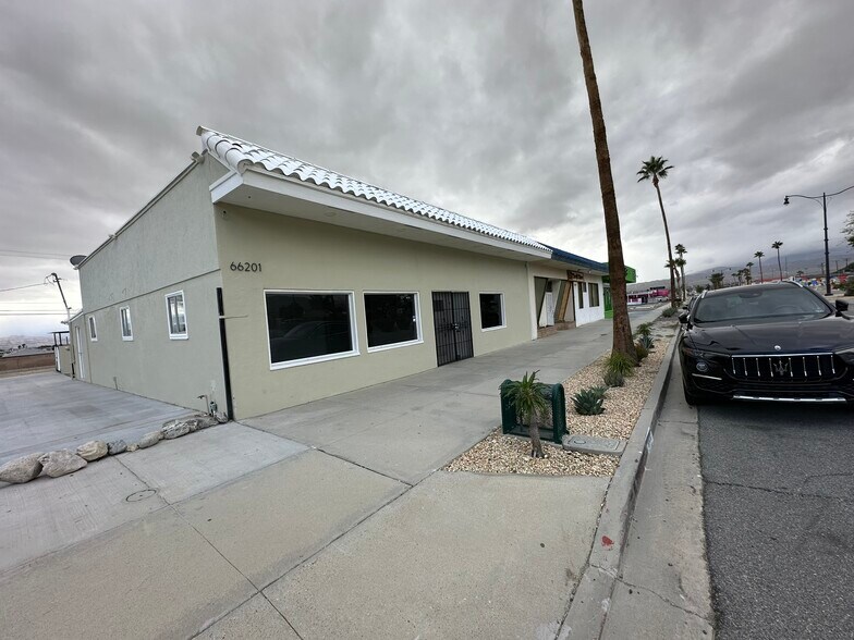 More Photos Of 66201 Pierson Blvd, Desert Hot Springs Storefront Retail Office For Sale