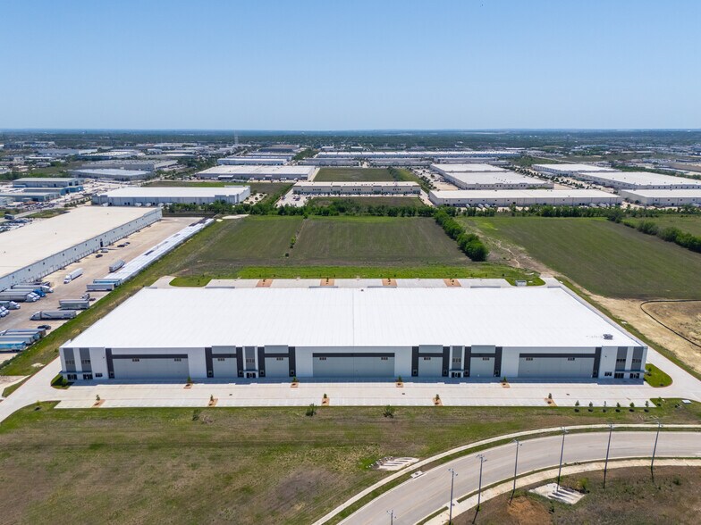 More Photos Of Tejas Way, Schertz Unknown For Lease