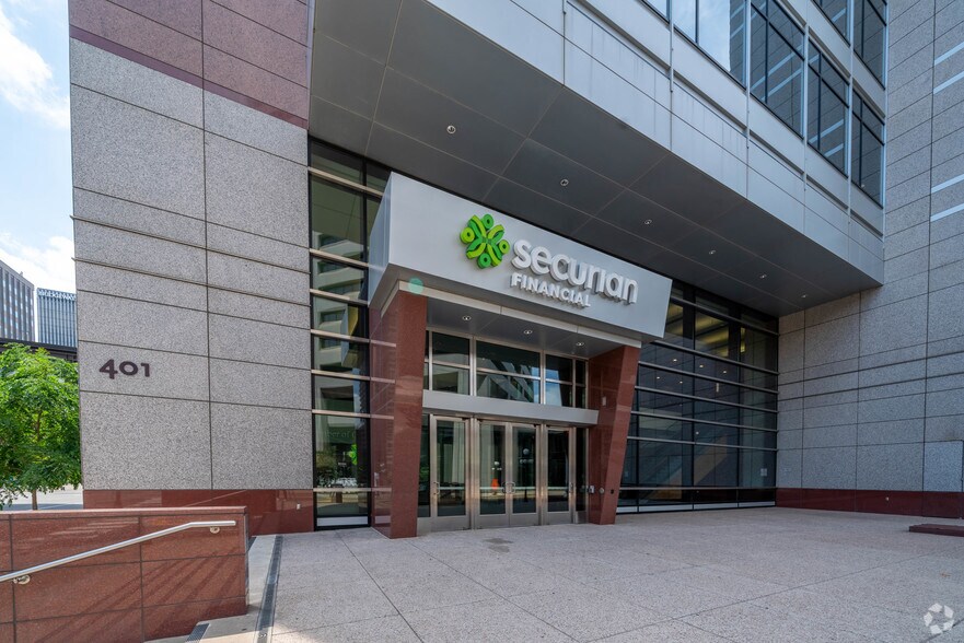 More Photos Of 401 Robert St N, Saint Paul Office For Lease