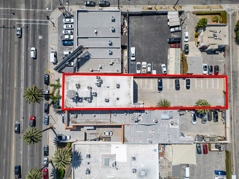 More Photos Of 20847 Sherman Way, Canoga Park Office For Sale