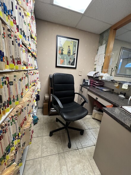 More Photos Of 207 Ocean Pky, Brooklyn Apartments For Sale