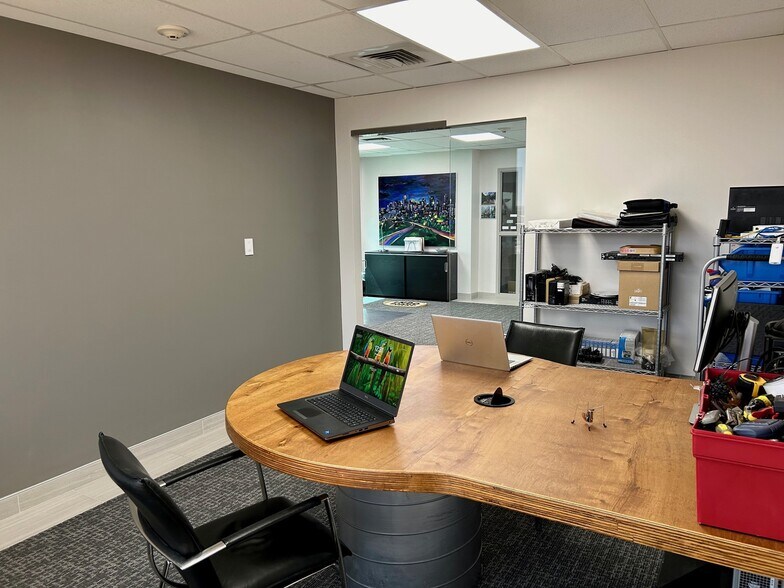 More Photos Of 215 S Wadsworth Blvd, Lakewood Medical For Lease