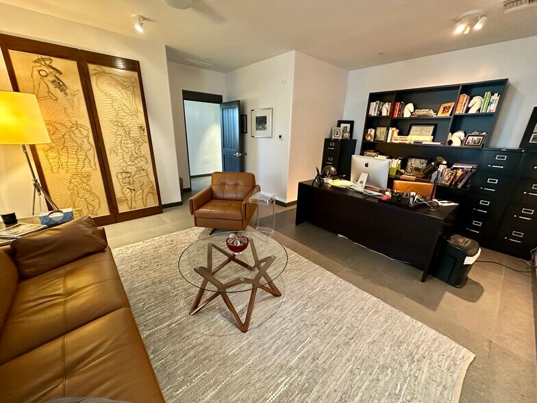 More Photos Of 560 S Paseo Dorotea, Palm Springs Medical For Lease