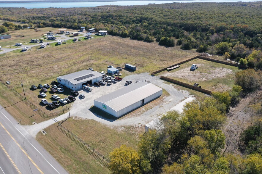 More Photos Of 6444 E Lone Oak Rd, Valley View Storefront Retail Office For Sale