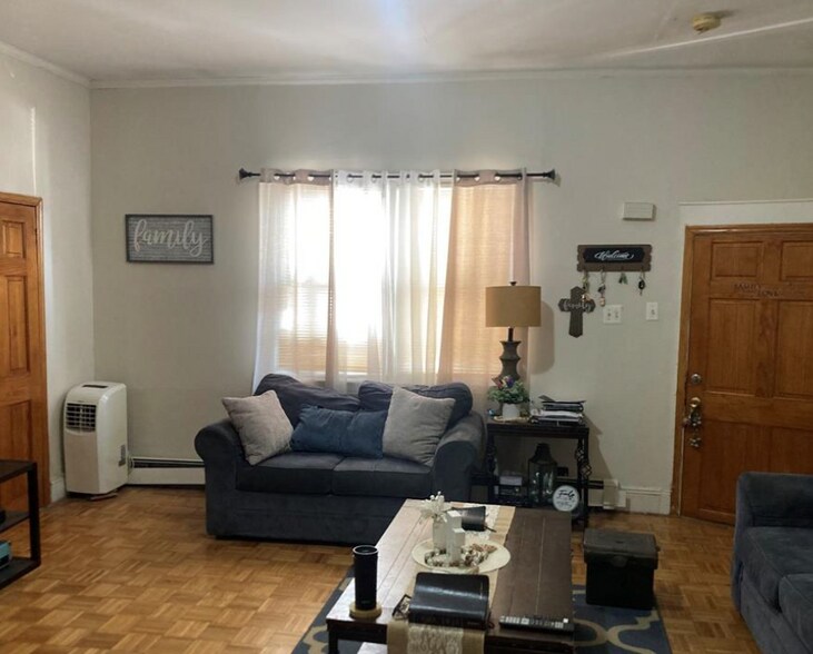 More Photos Of 777 W Merrick Rd, Valley Stream Storefront Retail Residential For Sale