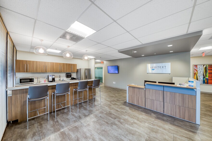 More Photos Of 10 Mansell Ct E, Roswell Unknown For Lease