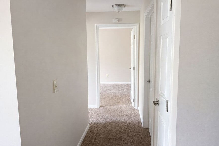 More Photos Of 3345 Military St, Port Huron Apartments For Sale