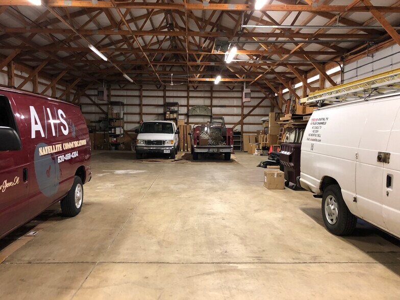 More Photos Of 95 S Dugan Rd, Sugar Grove Warehouse For Sale