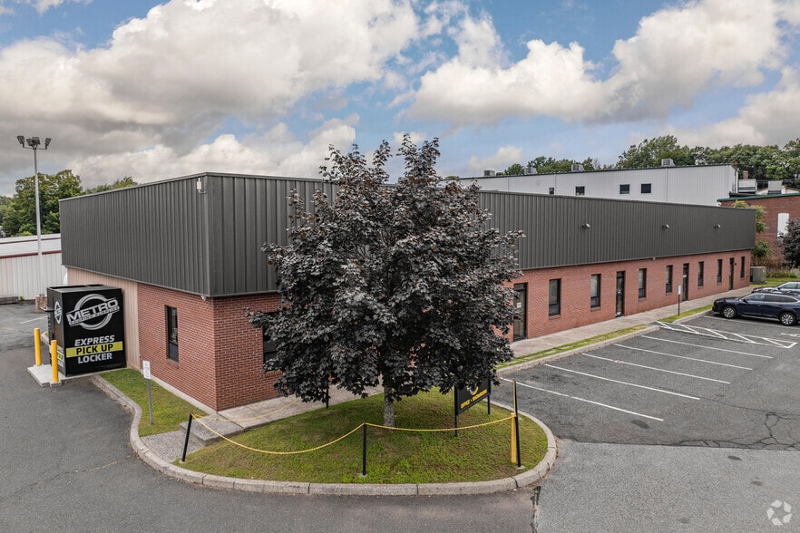 Primary Photo Of 30 Shelter Rock Rd, Danbury Light Distribution For Lease