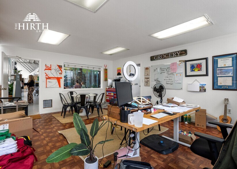 More Photos Of 2321 Filbert St, Oakland Warehouse For Sale