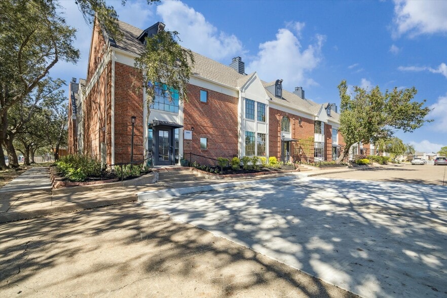 Primary Photo Of 16815 Royal Crest Dr, Houston Loft Creative Space For Lease