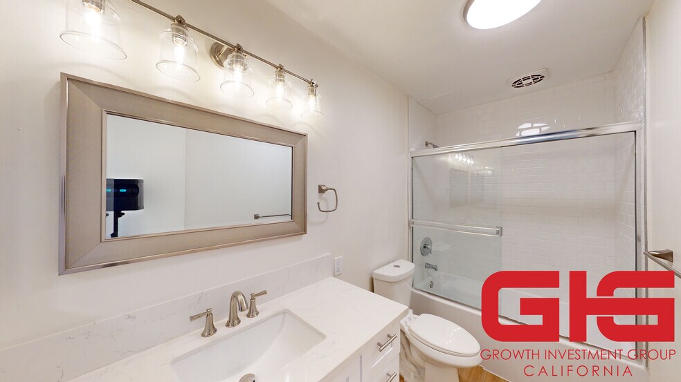 More Photos Of 570 N Madison Ave, Pasadena Apartments For Sale