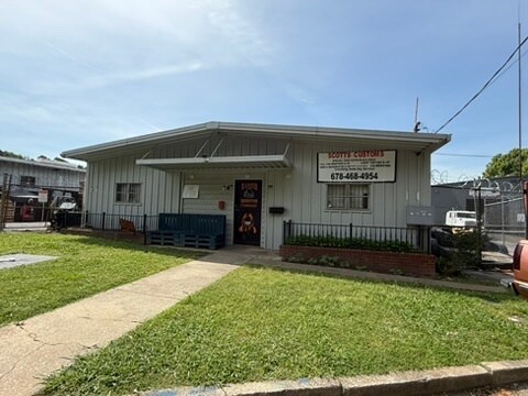 More Photos Of 2514 W Point Ave, College Park Manufacturing For Sale