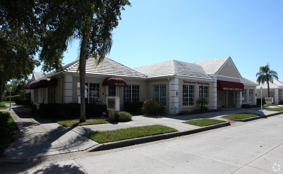 More Photos Of 3900 Clark Rd, Sarasota Medical For Sale