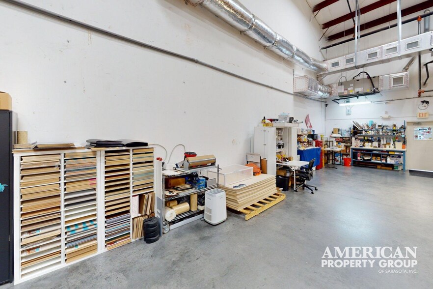 More Photos Of 4532 McAshton St, Sarasota Truck Terminal For Sale