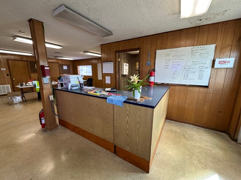 More Photos Of 10195 FM 2676, Rio Medina Industrial For Lease