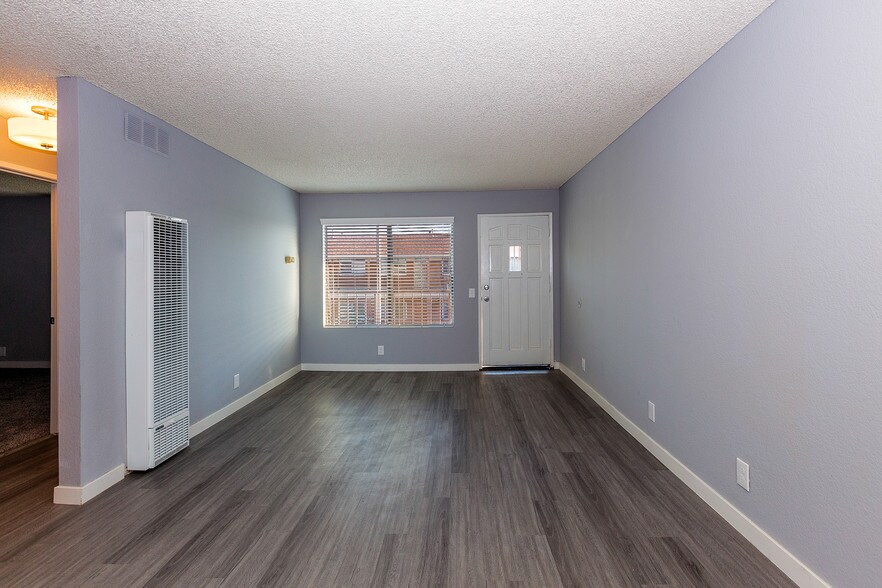 More Photos Of 1135 Raymond Ave, Long Beach Apartments For Sale